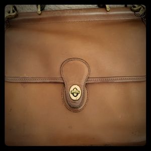 Vintage Coach Willis Crossbody Strap Bag